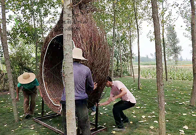美丽乡村网红鸟巢椅安装摆放