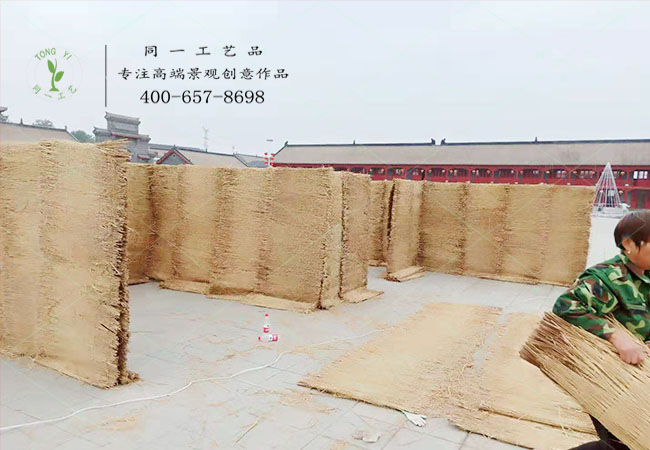 徐州稻草工艺品迷宫现场制作